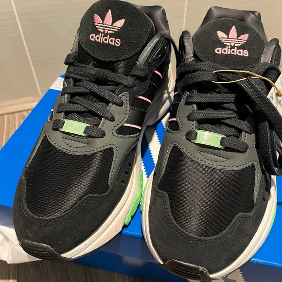 NWT : adidas Retropy F90 shoes US8 - Picture 4 of 8